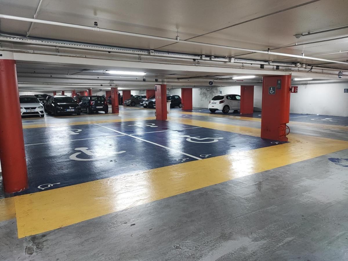 보르도 Duplex-Terrasse-Parking-Climatisation 아파트 외부 사진