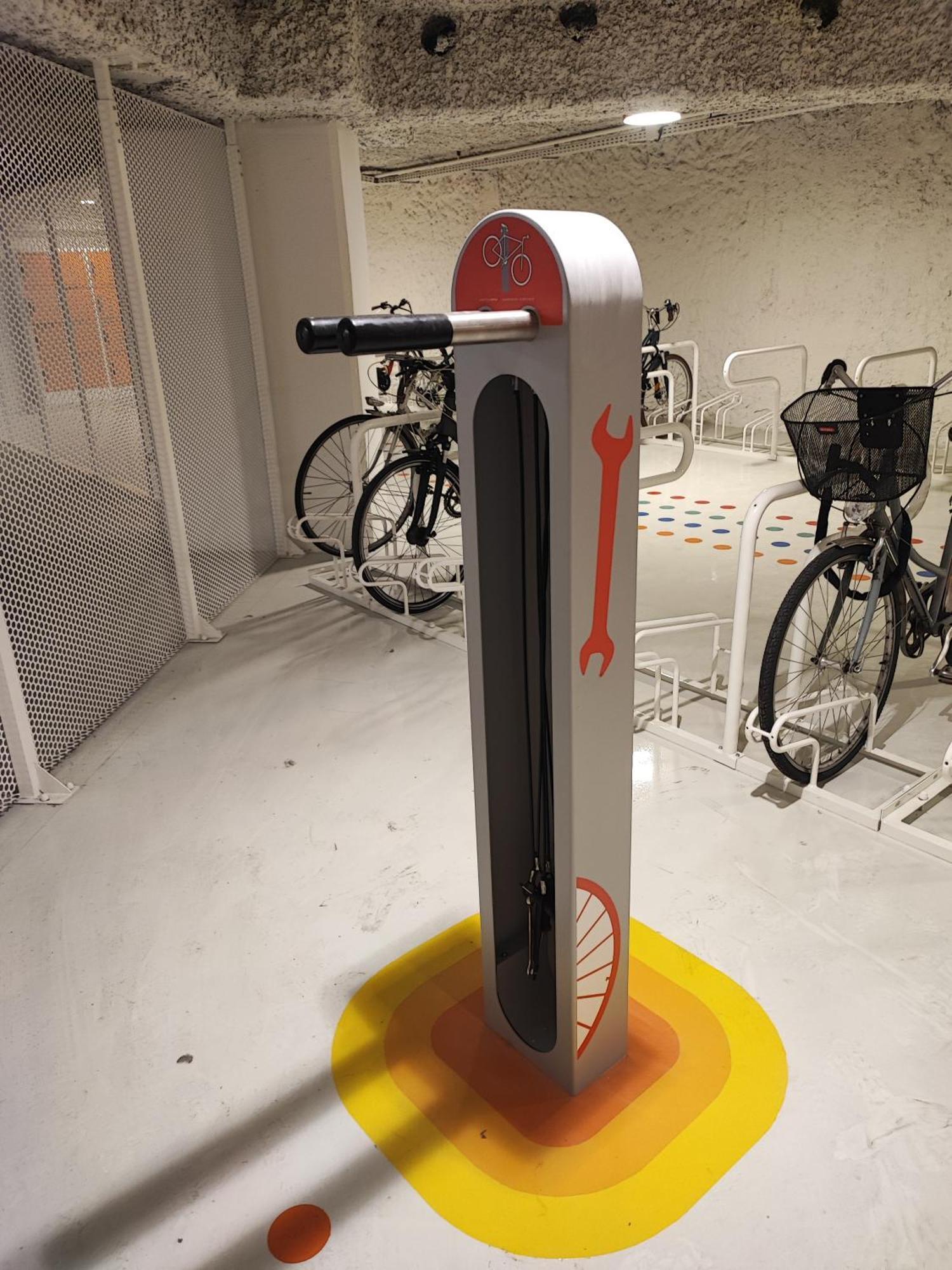 보르도 Duplex-Terrasse-Parking-Climatisation 아파트 외부 사진